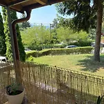 Golden Lily - Pet Friendly * Saraybosna