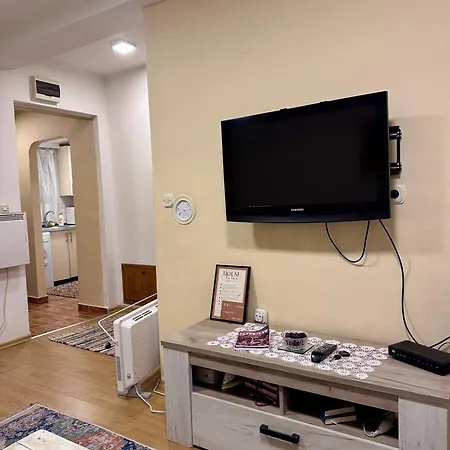 Golden Lily - Pet Friendly Apartamento Saraievo
