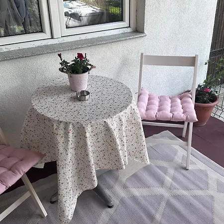 Apartman Golden Lily - Pet Friendly