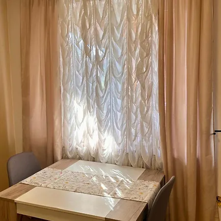 Daire Golden Lily - Pet Friendly